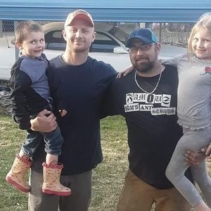 Meet your Posher, Levi